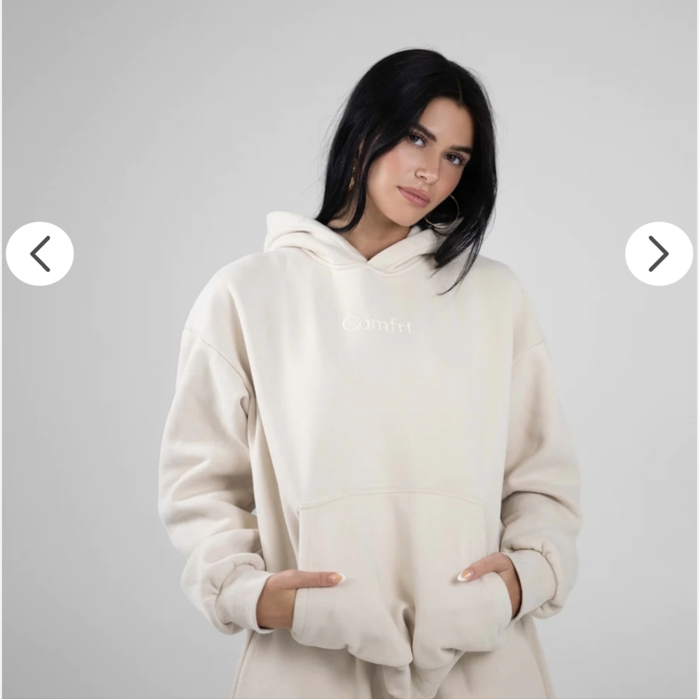 Comfrt  amazing sweatshirt